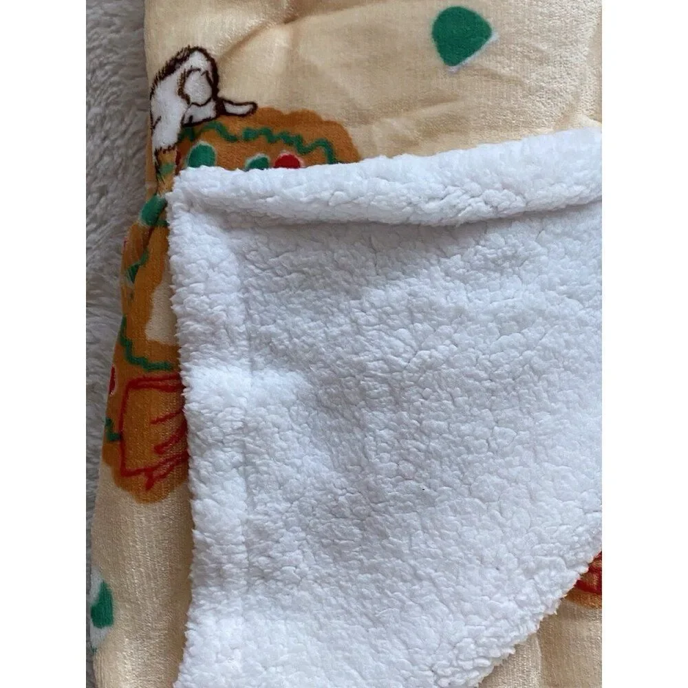 Peanuts Snoopy Sherpa‎ Backed Throw Blanket Gingerbread House Christmas 50X60”